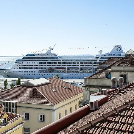 Stay Local In Alfama! Deolinda Central Home, Amazing View Лиссабон Номер фото