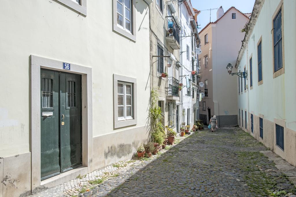 Stay Local In Alfama! Deolinda Central Home, Amazing View Лиссабон Экстерьер фото